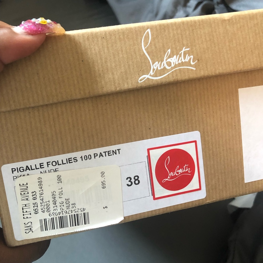 Christian Louboutin Pigalle Folle - Picture 2 of 5